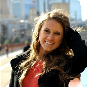 Meet your Posher, Sarah