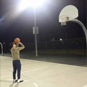 Meet your Posher, Isaac