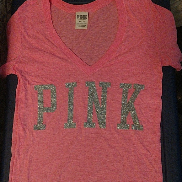 Victoria's secret pink v-neck - Picture 1 of 3