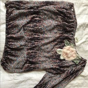 One sleeve flower shirt