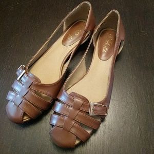 Brand new Romantic Soles sandals, brown size 7.5