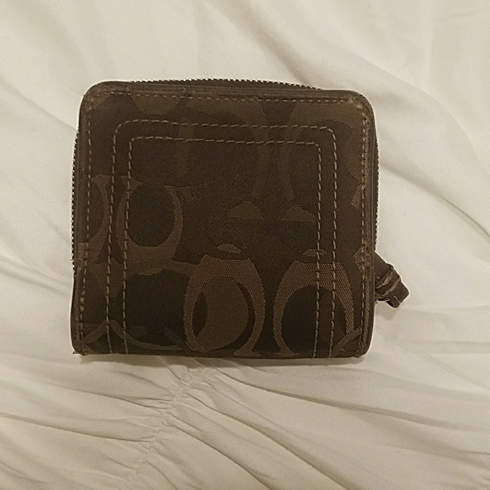 Wallet - Picture 2 of 5