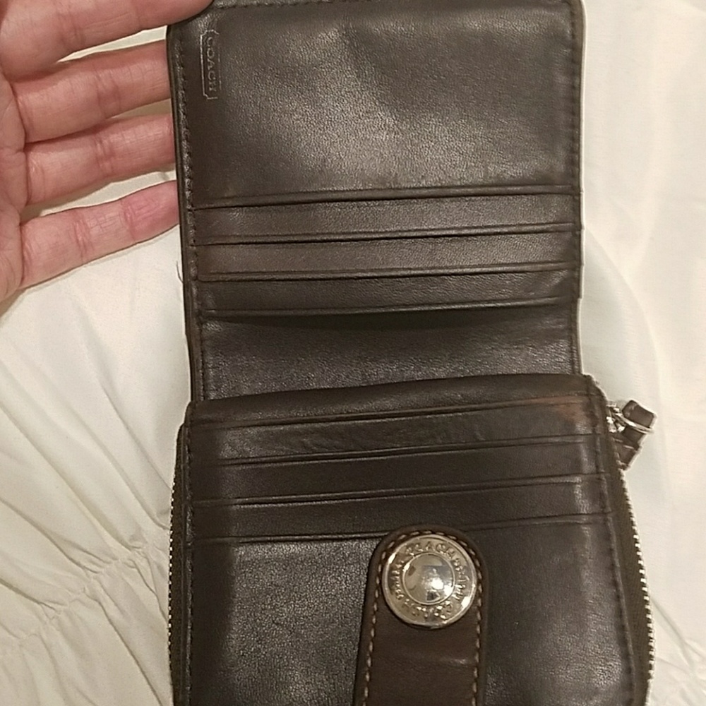 Wallet - Picture 3 of 5