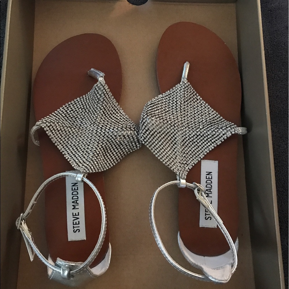 New Steve Madden Sandals