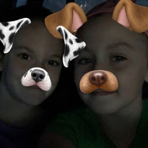 Meet your Posher, Abigail