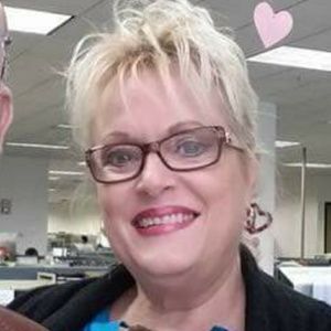 Meet your Posher, Linda