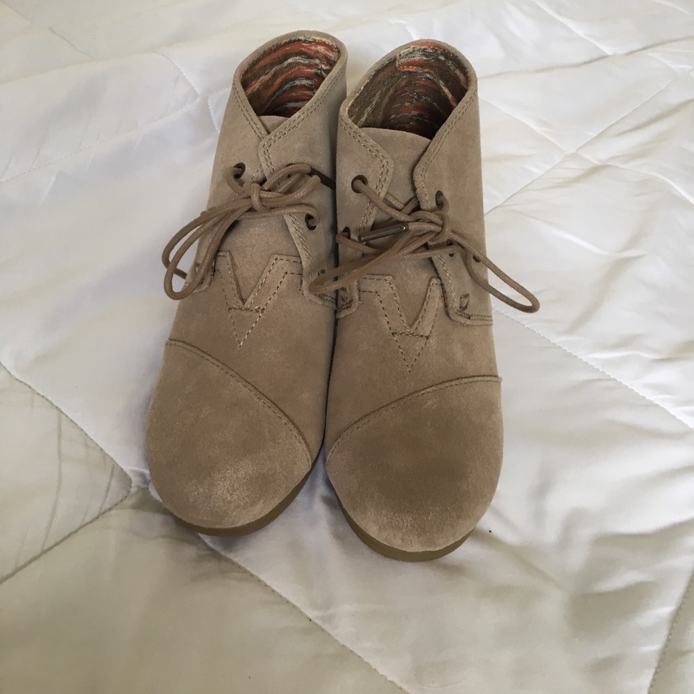 Toms Wedges