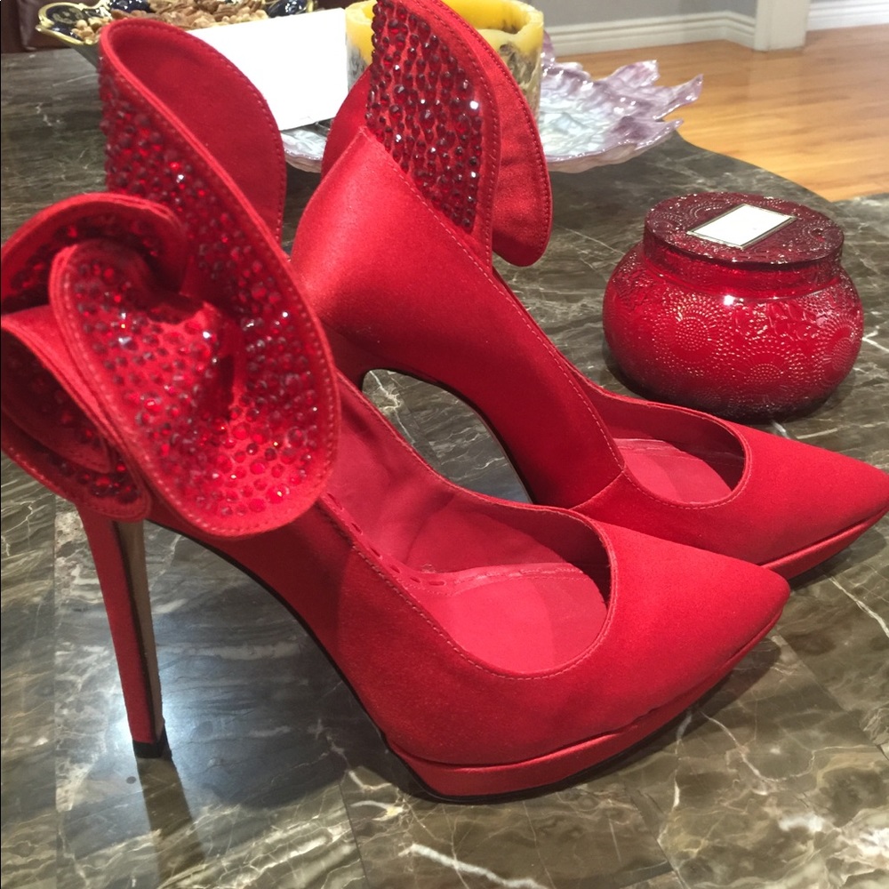 Alice & Olivia shoes size 38