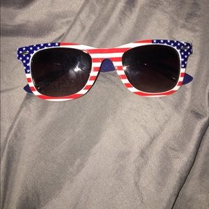 Women's America sunglasses