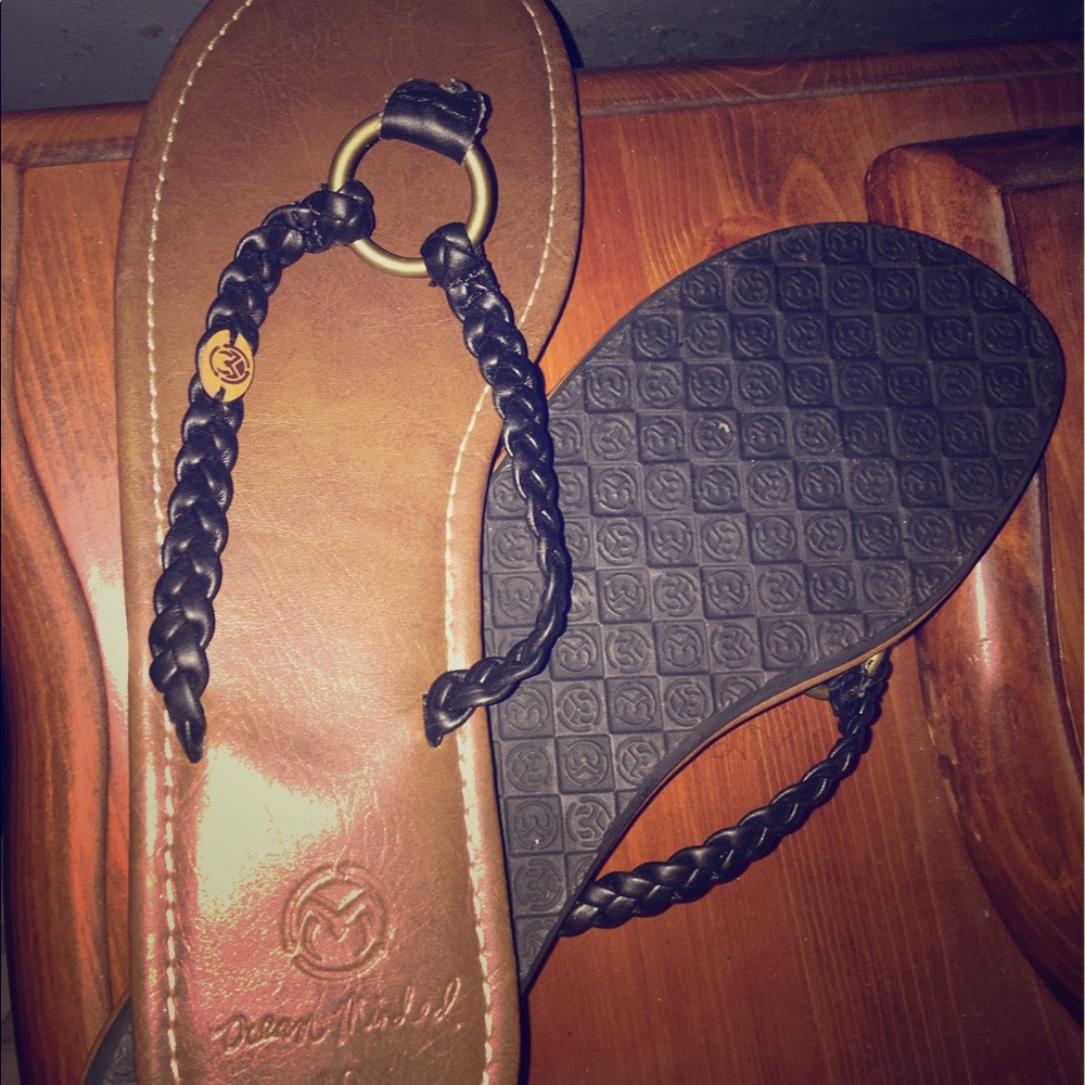 Flip flops