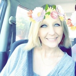 Meet your Posher, Wendy