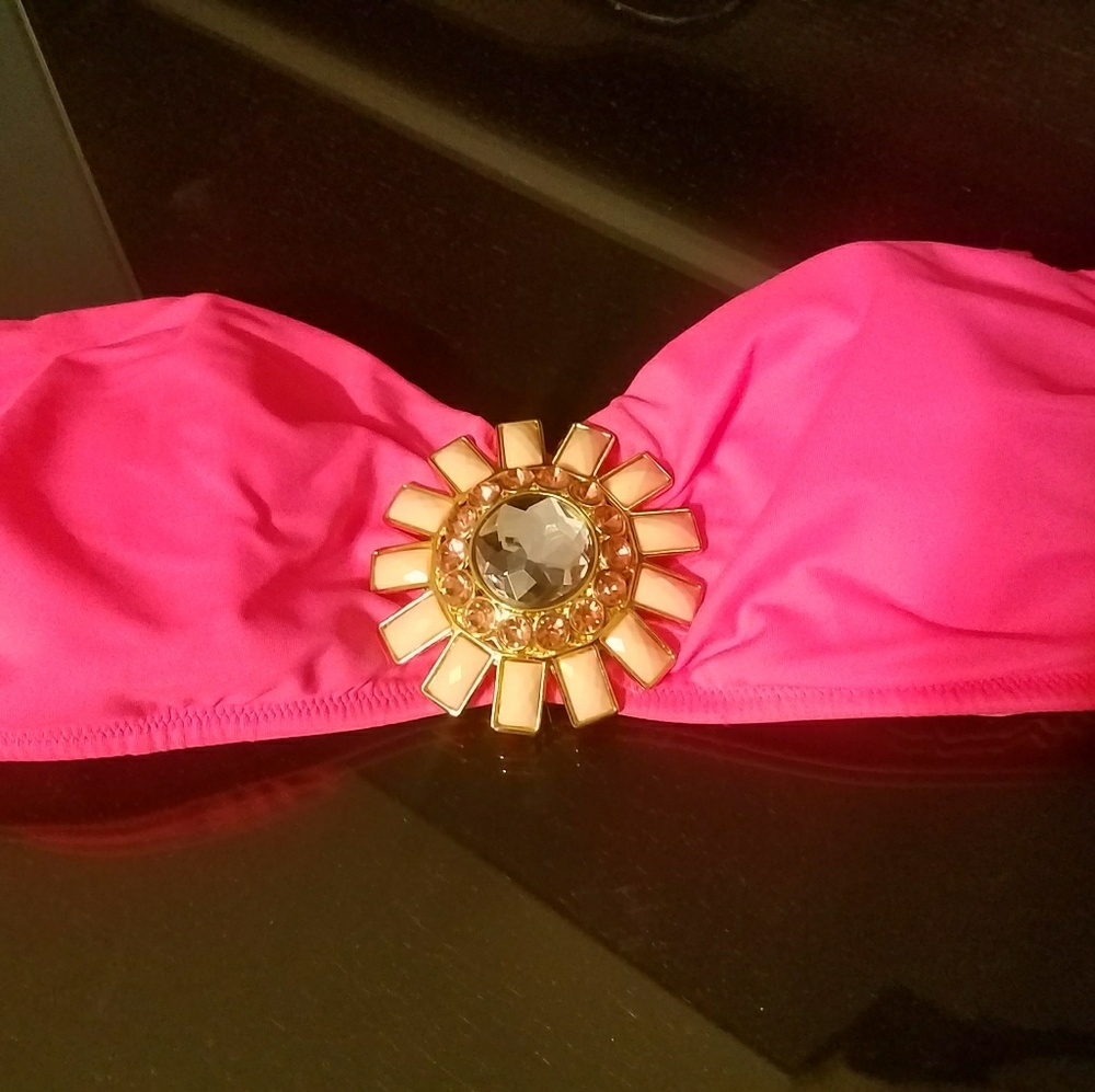 Victoria's Secret Swimtop size small