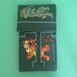 Tigger bifold wallet