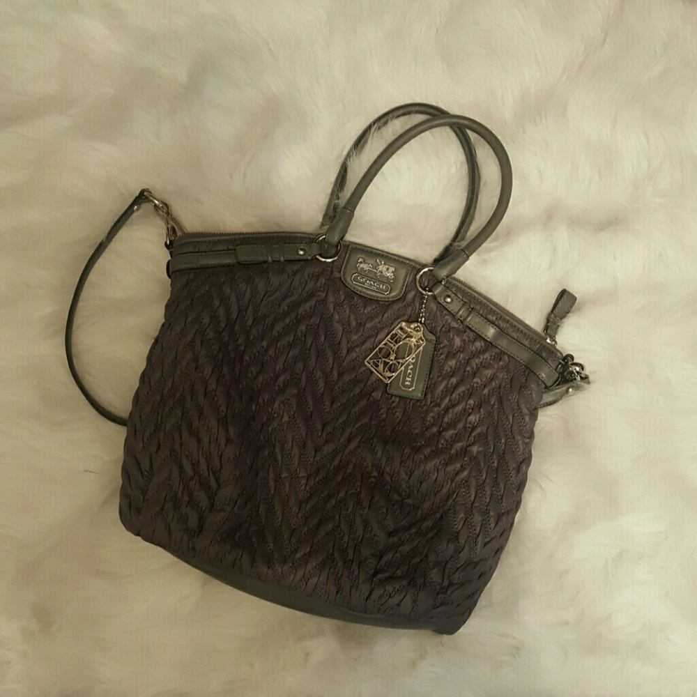 Large Coach Ashley - Picture 3 of 4