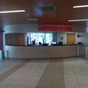 Meet your Posher, Phoebe