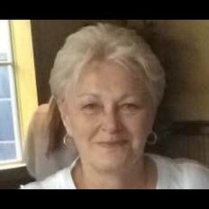 Meet your Posher, Pam