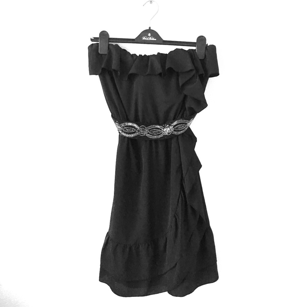 Black strapless ruffle dress!