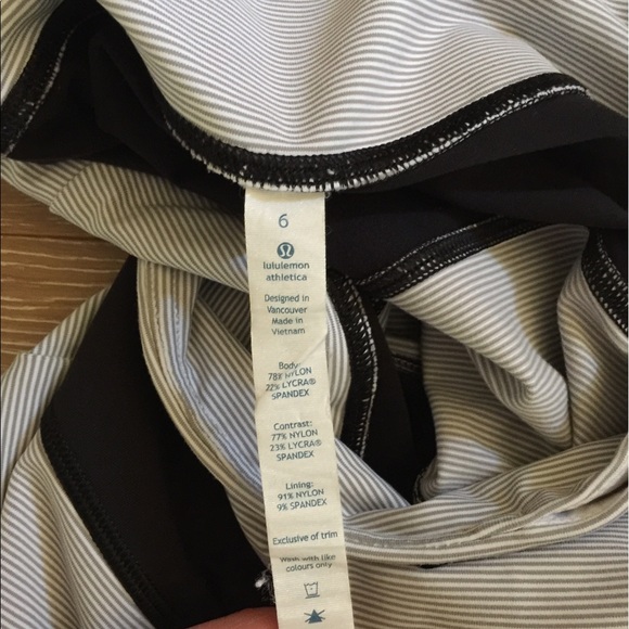 Lululemon Yoga Over Skirt - Picture 3 of 3