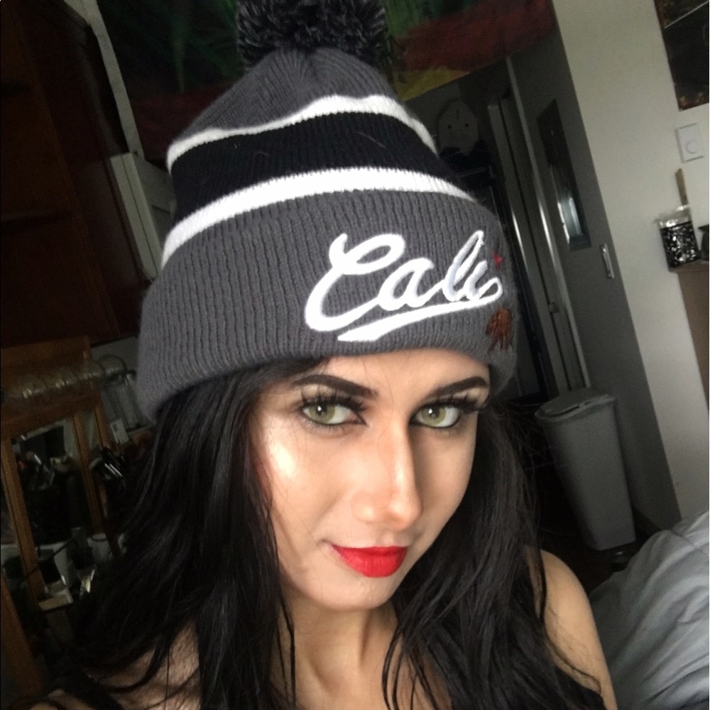 Grey Cali beanie