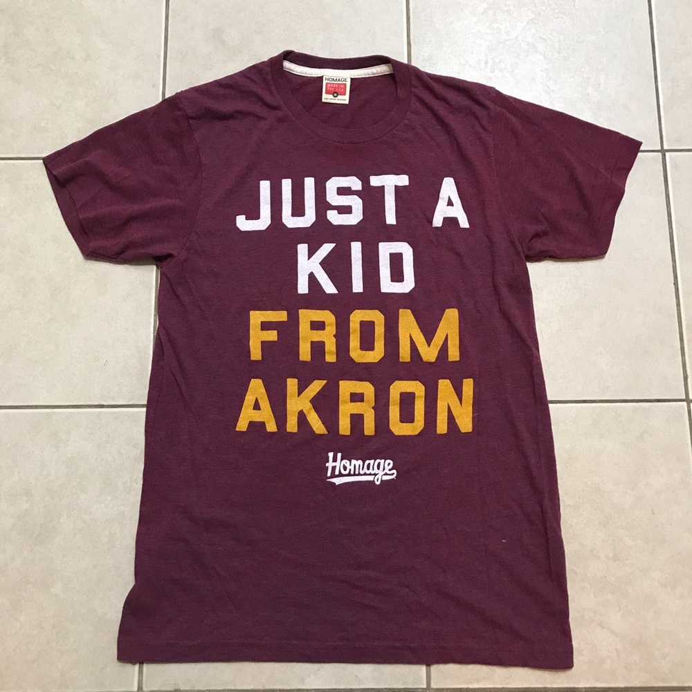 Homage | LeBron James T-Shirt | Medium