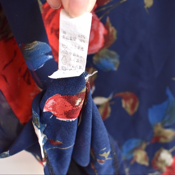 Vintage Navy Rose Floral Camisole Cq House🌹 - Picture 6 of 6