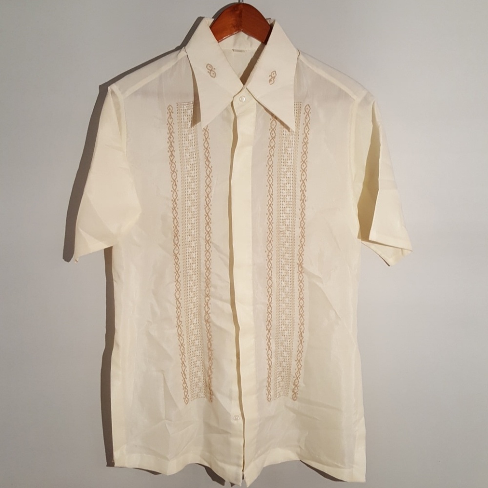 Men's Cuban style button down