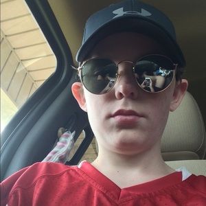 Meet your Posher, Bailey