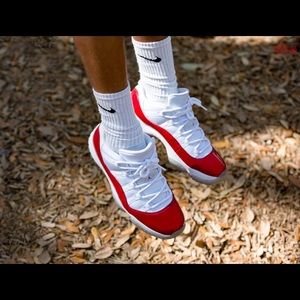 Meet your Posher, Melech