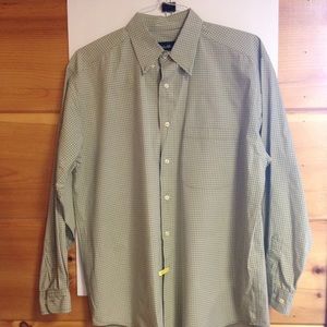Eddie Bauer long sleeve button down medium