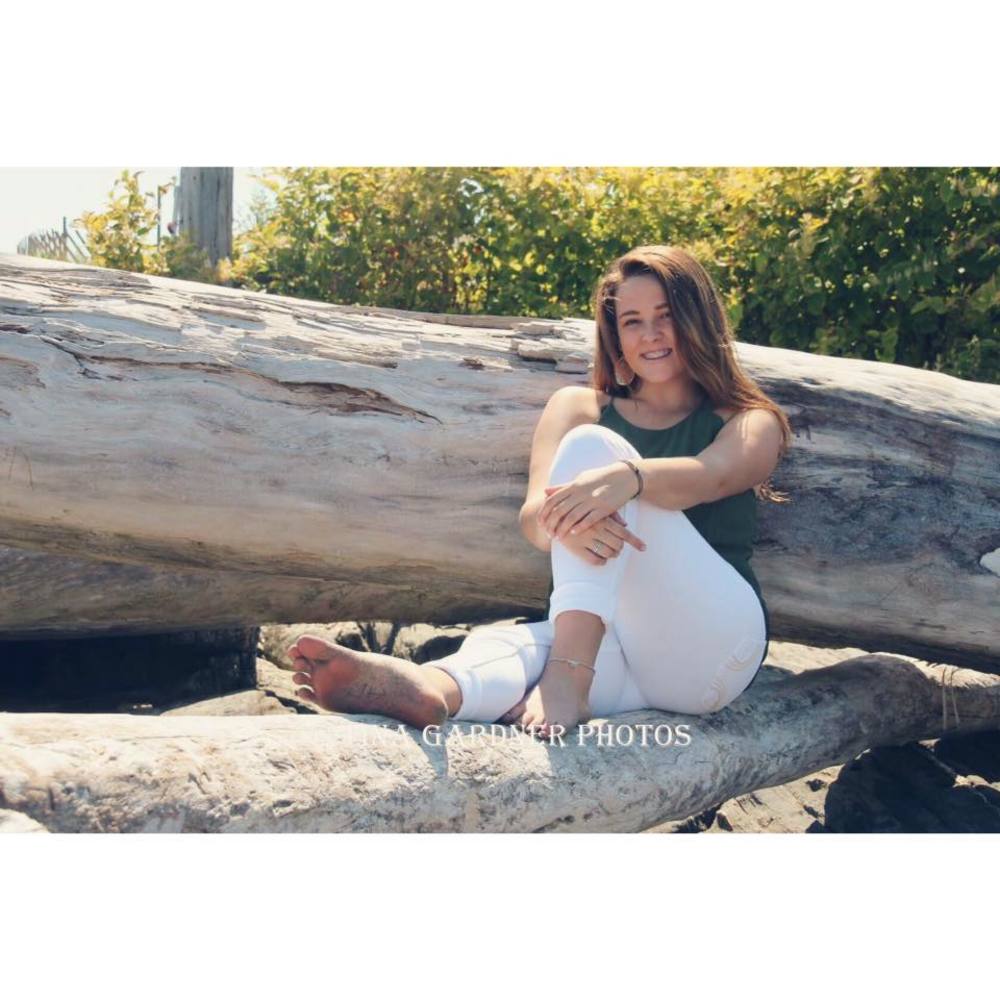 Meet your Posher, Gabrielle