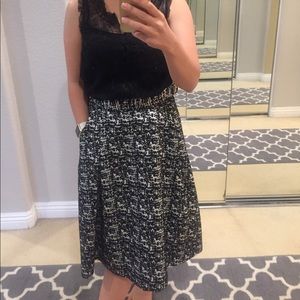 HM knee length skirt