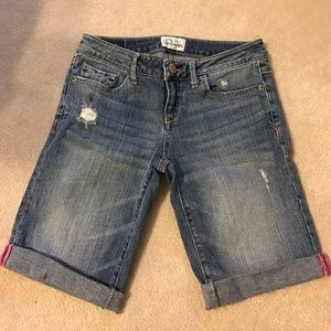 Aeropostale Jean Bermuda Short Size 1/2