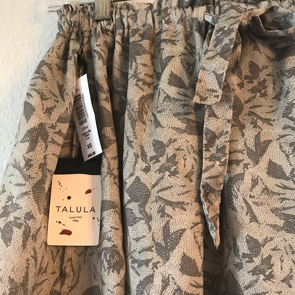 NWT Talula Union Square Skirt in Oak - Picture 2 of 5