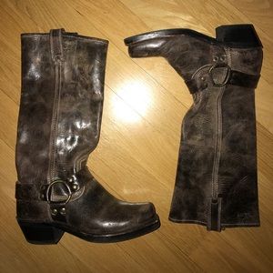 FRYE LEATHER BOOTS