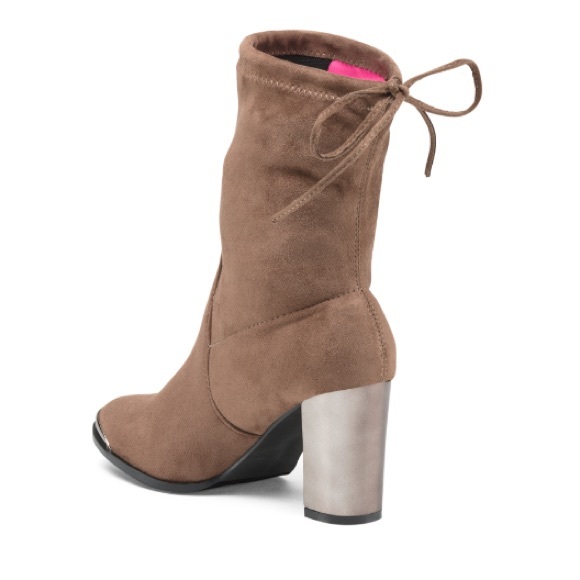 Catherine Malandrino Taupe Suede Boots - Picture 2 of 8