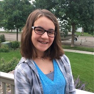 Meet your Posher, Anna