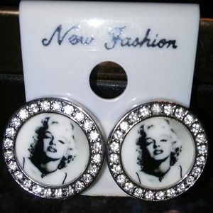 Brand new Marilyn Monroe earrings