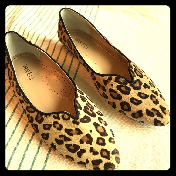Vaneli Shoes - Vaneli Cheetah Calf Hair Flats. NWOT/AS IS