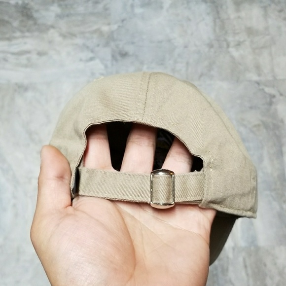 Red Roses dad hat strapback cap - Picture 2 of 2