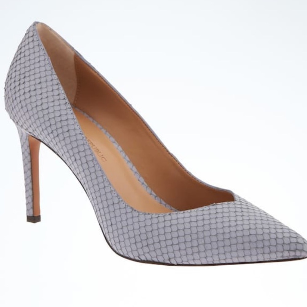 Banana republic white snakeskin heels