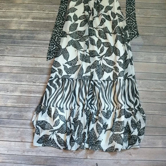 Final White House Black market dress - Picture 3 of 5
