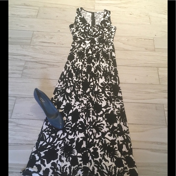 Milly Dresses & Skirts - 🌷🌼🌹Milly🌹Maxi Dress!!🌺💐🌸NWOT!!💐