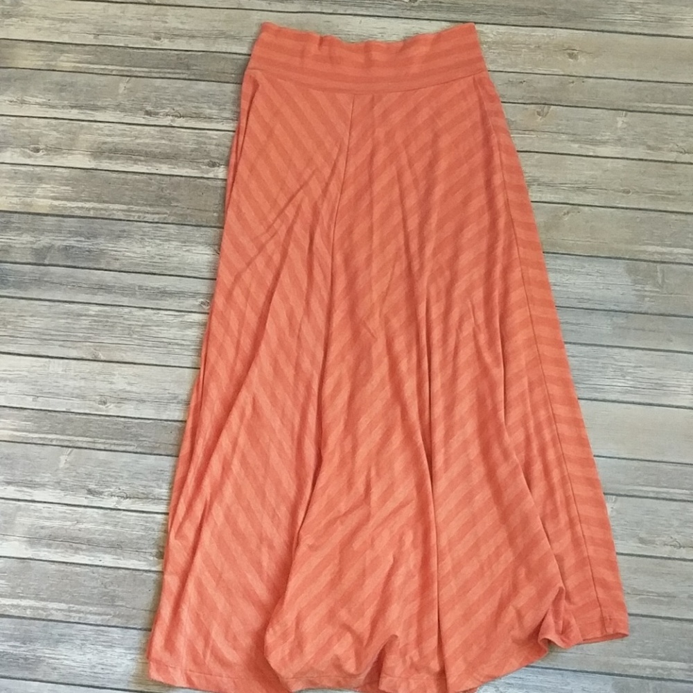 Kenneth Cole maxi skirt