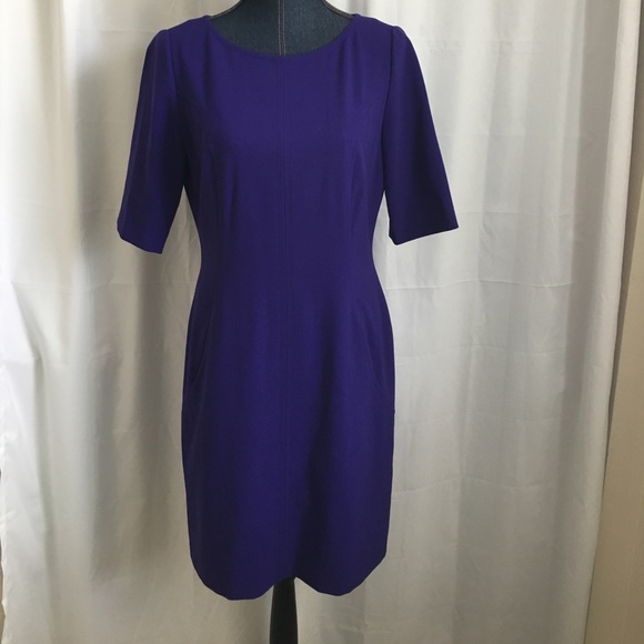 Tahari Dresses & Skirts - Tahari Dress with pockets