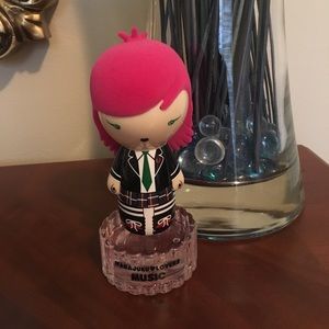 Harajuku lovers perfume-Music