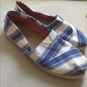 Toms blue striped slip ons