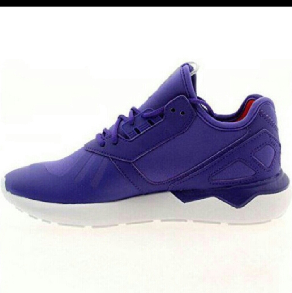 !!!NEW!!Adidas Tubular!!