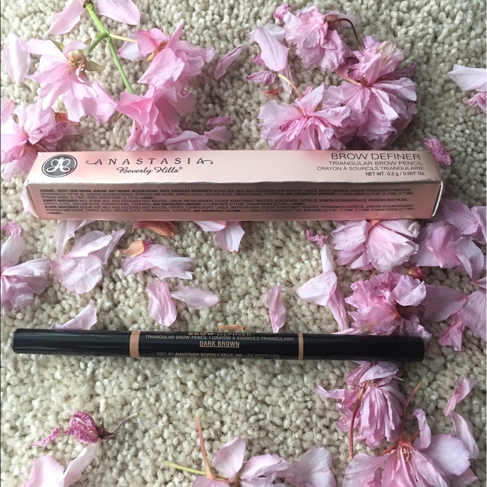Anastasia Beverly Hills Brow Definer