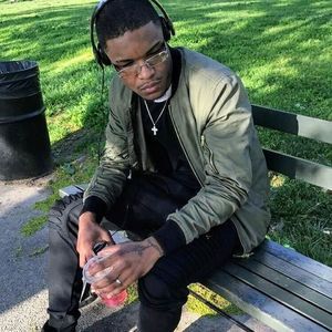 Meet your Posher, Tay