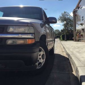 Meet your Posher, Henry